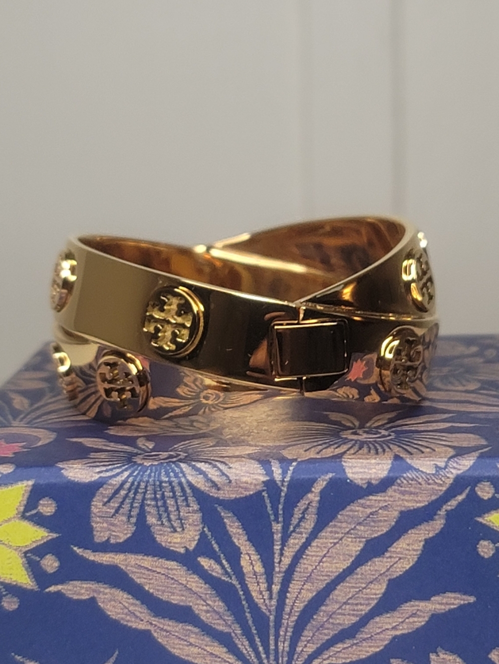 Tory Burch Icon Double Bracelet - Picture 5 of 5